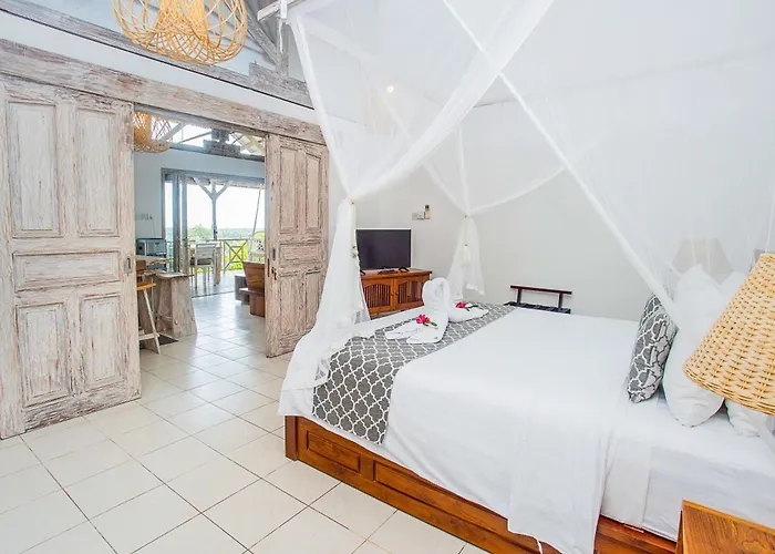 Lanie Nusa Lembongan (Bali)